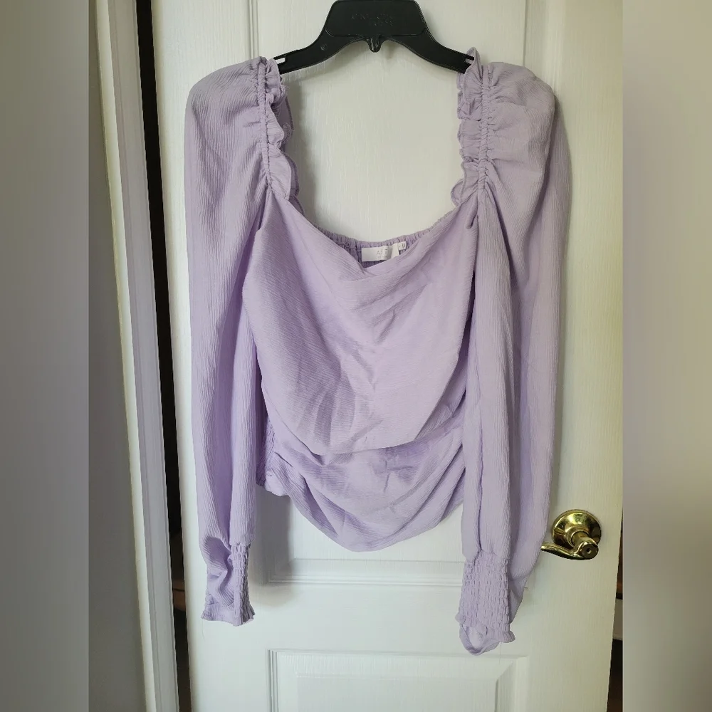 ASTR The Label Puff Sleeve Square Neck Top Pale Purple Size Large